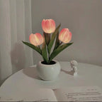 Tulip Bloom Table Lamp