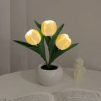 Tulip Bloom Table Lamp